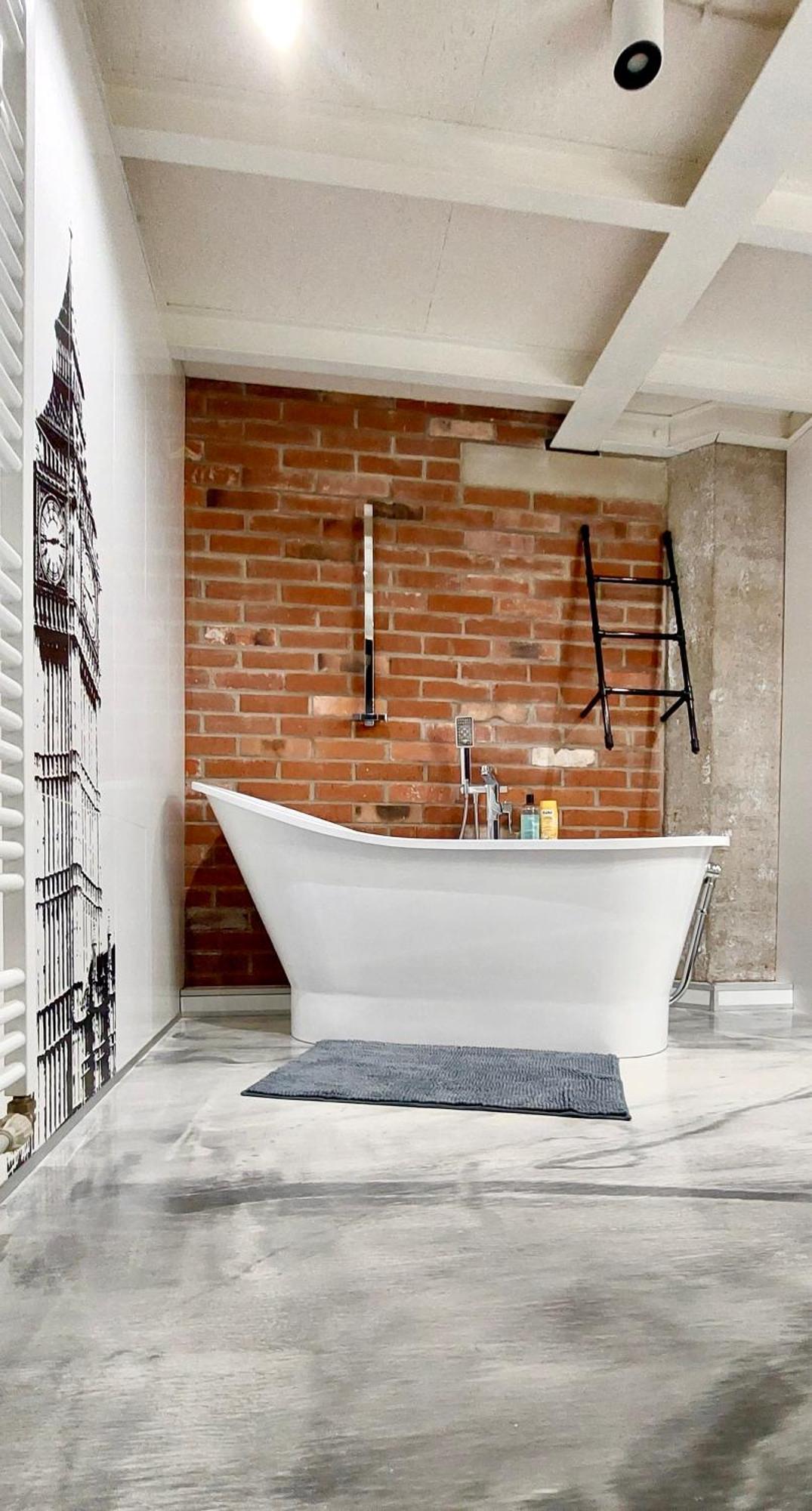 White Loft *