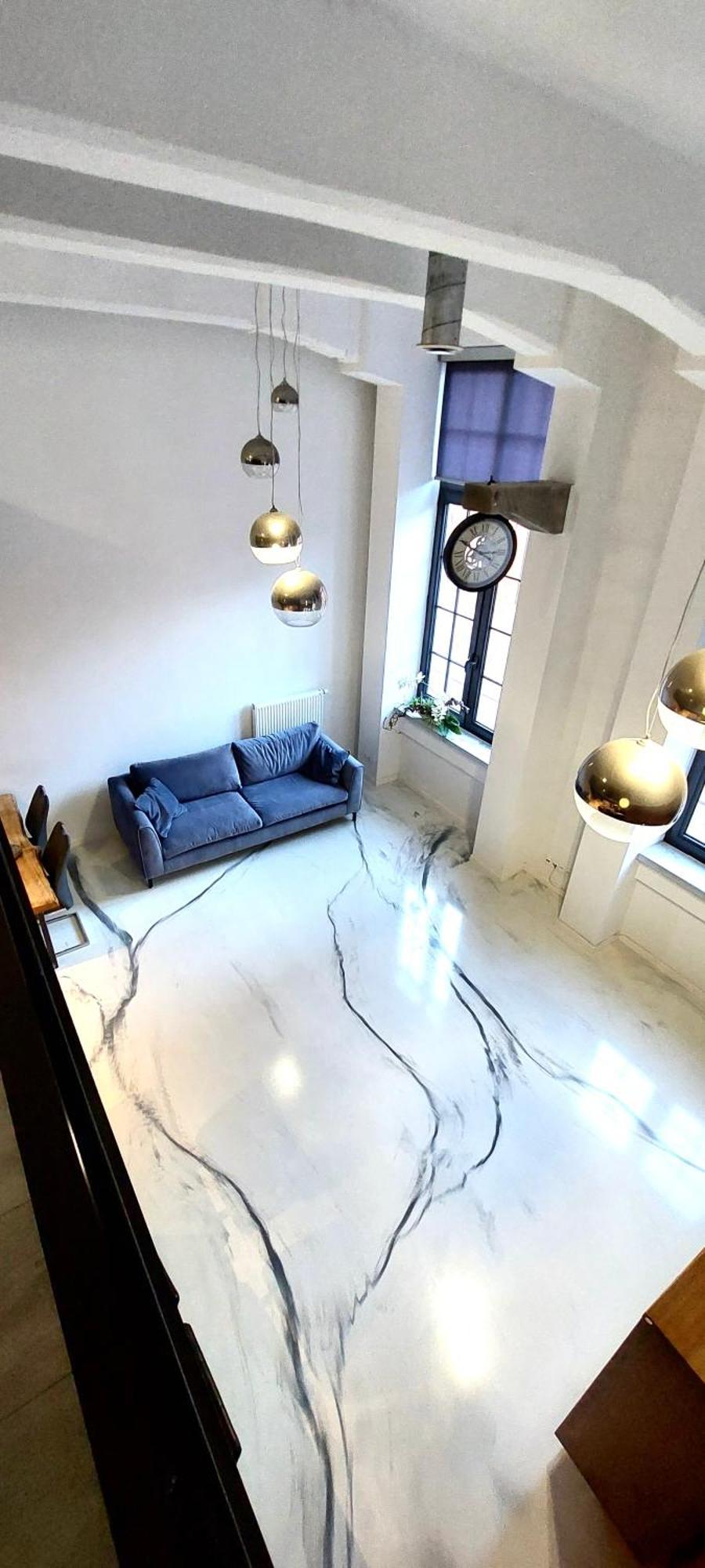 White Loft *